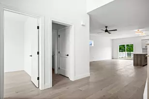 5005 Finlen Ln, Bloomington, IL 61705 - Photo 10