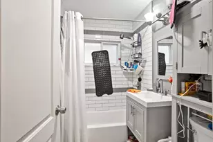 3817 S 58th Ave, Cicero, IL 60804 - Photo 6