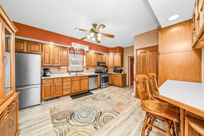 2513 Woods Street, West Brooklyn, IL 61378 - Photo 12