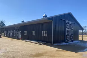 8206 Bull Valley Rd, Bull Valley, IL 60098 - Photo 16