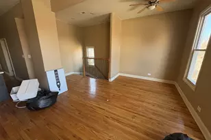 7124 S Ellis Ave, Chicago, IL 60619 - Photo 2
