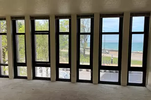 6700 S South Shore Dr, Chicago, IL 60649 - Photo 18