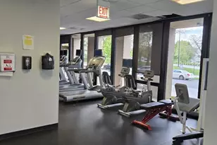 6700 S South Shore Dr, Chicago, IL 60649 - Photo 14