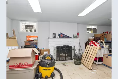 7940 S Crandon Avenue, Chicago, IL 60617 - Photo 14