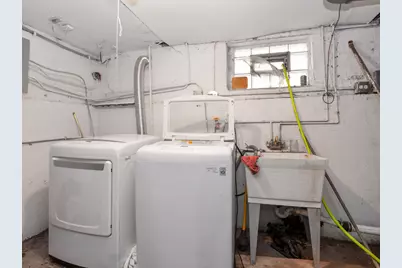 7940 S Crandon Avenue, Chicago, IL 60617 - Photo 18