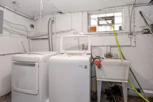 7940 S Crandon Ave, Chicago, IL 60617 - Photo 18