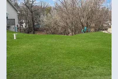 10 S Maple Avenue, Fox Lake, IL 60020 - Photo 1