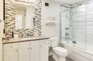 330 N Jefferson St, Chicago, IL 60661 - Photo 20