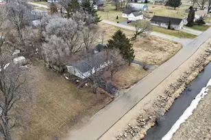 219 River Rd, Rochelle, IL 61068 - Photo 36