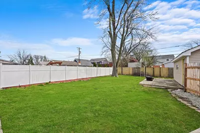 10937 Moody Avenue, Chicago Ridge, IL 60415 - Photo 22