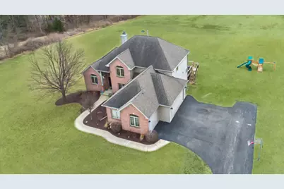 6957 E Wildwood Road, Stillman Valley, IL 61084 - Photo 2