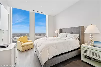 14 W Superior Street #4403, Chicago, IL 60654 - Photo 14
