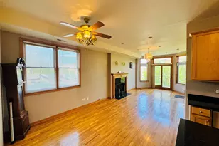 4242 S Vincennes Ave, Chicago, IL 60653 - Photo 6