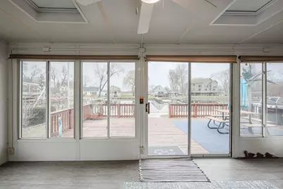 707 Kingston Boulevard, McHenry, IL 60050 - Photo 16