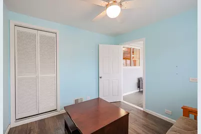 707 Kingston Boulevard, McHenry, IL 60050 - Photo 8