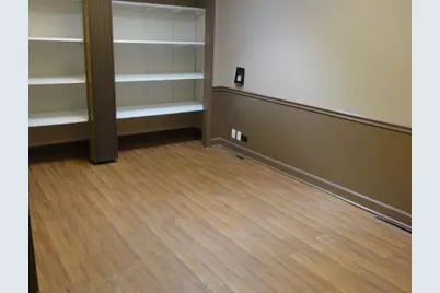 3306 W Peterson Avenue, Chicago, IL 60659 - Photo 8