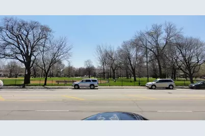 3306 W Peterson Avenue, Chicago, IL 60659 - Photo 4
