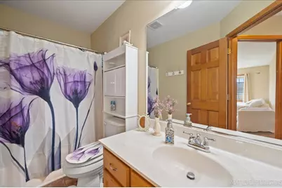 [Address not provided], North Aurora, IL 60542 - Photo 32