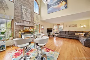 [Address not provided], North Aurora, IL 60542 - Photo 18