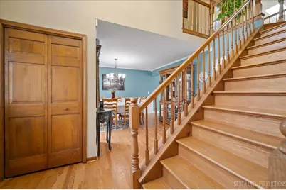 [Address not provided], North Aurora, IL 60542 - Photo 4