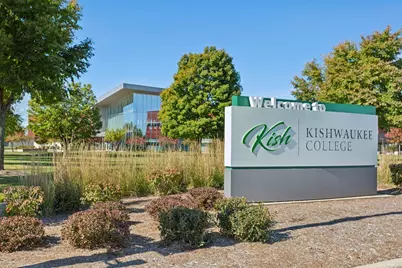 740 Prairie Pond Circle, Malta, IL 60150 - Photo 10