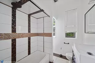 2701 W 24th Pl, Chicago, IL 60608 - Photo 10