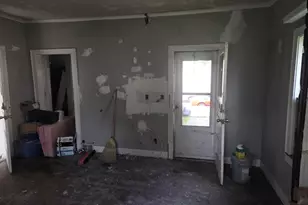 708 W Jefferson Street W, Bloomington, IL 61701 - Photo 16