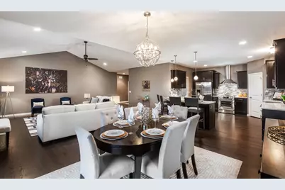 2831 Rood Street, Yorkville, IL 60560 - Photo 2