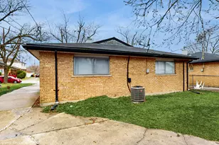 1317 Mackinaw Ave, Calumet City, IL 60409 - Photo 24