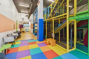 2800 W North Ave, Chicago, IL 60647 - Photo 8