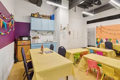 2800 W North Avenue, Chicago, IL 60647 - Photo 10