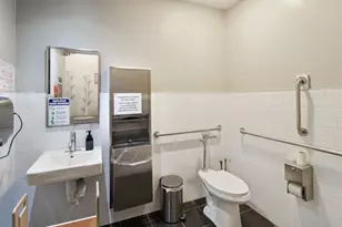 2800 W North Ave, Chicago, IL 60647 - Photo 12