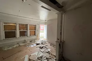 501 E Mulberry St, Bloomington, IL 61701 - Photo 8