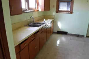 [Address not provided], Chicago, IL 60620 - Photo 4