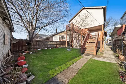 5706 S Sawyer Avenue, Chicago, IL 60629 - Photo 28