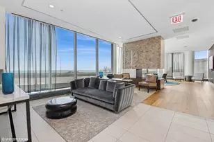 211 N Harbor Dr, Chicago, IL 60601 - Photo 18