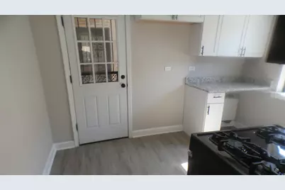 2043 E 72nd Street #1C, Chicago, IL 60649 - Photo 8