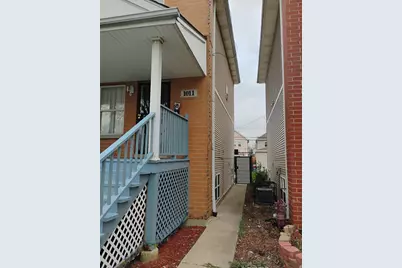 1011 N Keeler Avenue, Chicago, IL 60651 - Photo 2