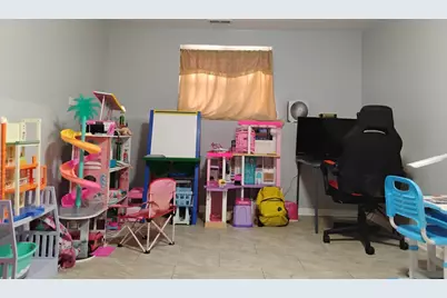 1011 N Keeler Avenue, Chicago, IL 60651 - Photo 22