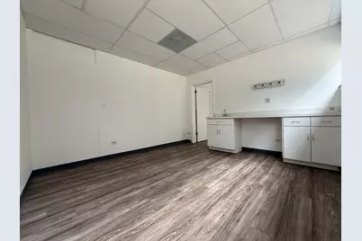 210 Skokie Valley Road, Highland Park, IL 60035 - Photo 12