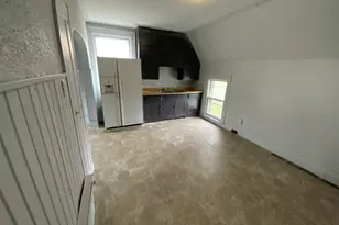 409 Chandler St, Danville, IL 61832 - Photo 10