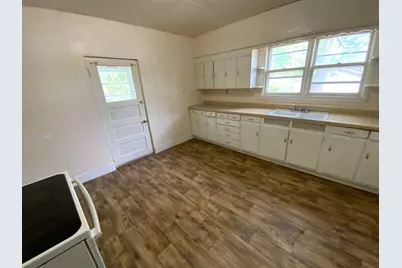 716 Robinson Street, Danville, IL 61832 - Photo 2