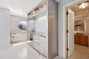 2441 Woodbridge Ln, Highland Park, IL 60035 - Photo 18