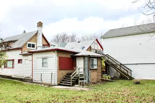 69 Washington St, Ingleside, IL 60041 - Photo 12