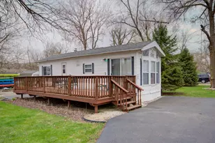 8 Bluegill Cir, Wilmington, IL 60481 - Photo 2