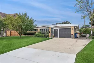 5134 N Mission Dr, Norridge, IL 60706 - Photo 1