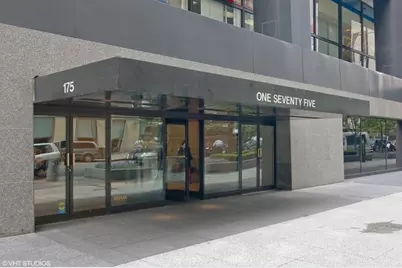 175 E Delaware Place #9007, Chicago, IL 60611 - Photo 2