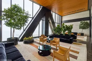 175 E Delaware Pl, Chicago, IL 60611 - Photo 4