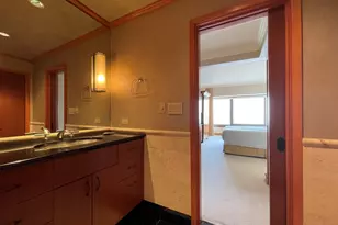 175 E Delaware Pl, Chicago, IL 60611 - Photo 20