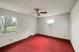 107 S Clinton St, Ashkum, IL 60911 - Photo 16